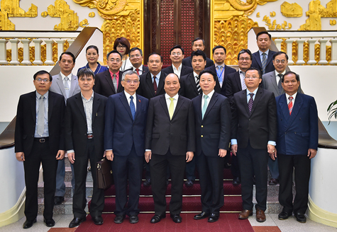 Thủ[-]tướng[-]tiếp[-]Bộ[-]trưởng[-]Bộ[-]Tài[-]nguyên[-]và[-]Môi[-]trường[-]Lào